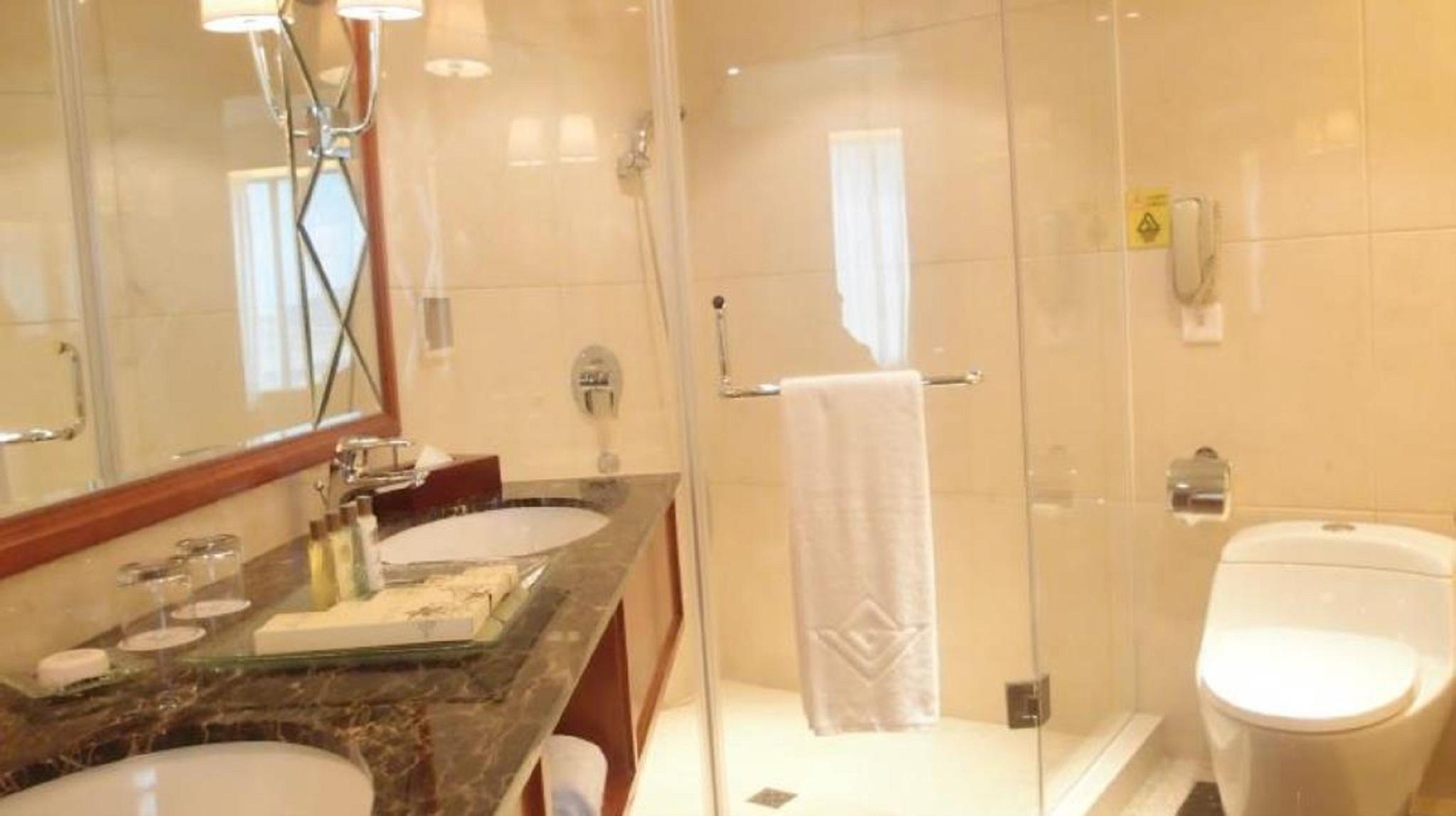 Grandview Hotel 4*